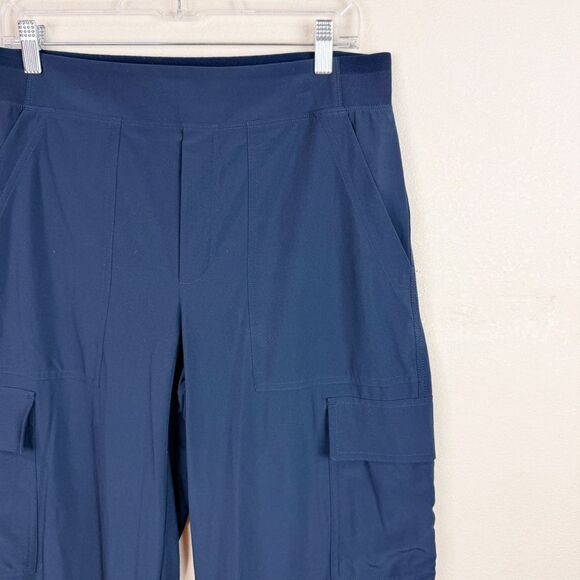 Athleta Navy High Rise Cargo Pants Workout Casual Size 12 Tall - Picture 3 of 7